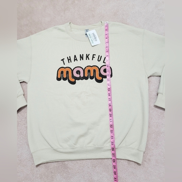 NEW Simply Styled “Thankful Mama” Oversized Sweatshirt  Beige  Size Large Cozy - Picture 7 of 10